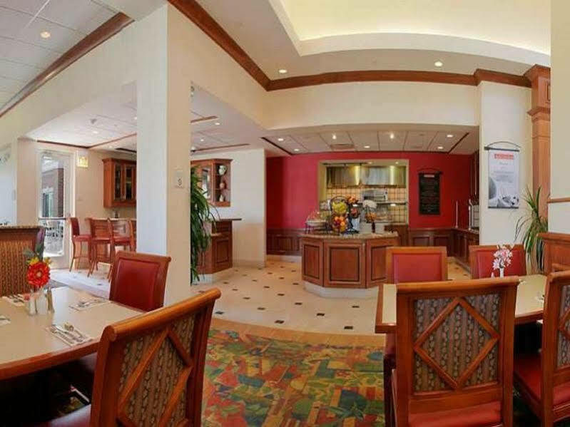 Hilton Garden Inn Chicago/Midway Airport Bedford Park Kültér fotó